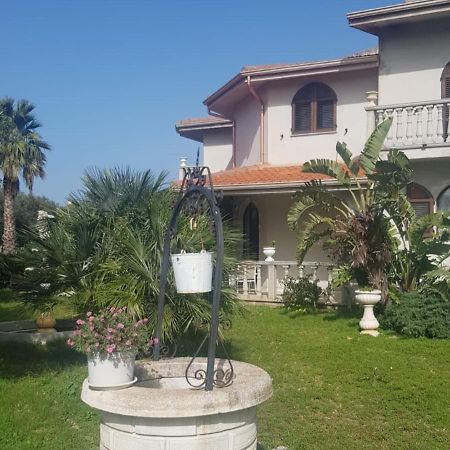 Вилла La Casa Delle Rose 2 Giba Экстерьер фото