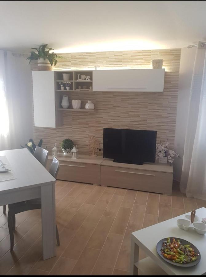 Вилла La Casa Delle Rose 2 Giba Экстерьер фото